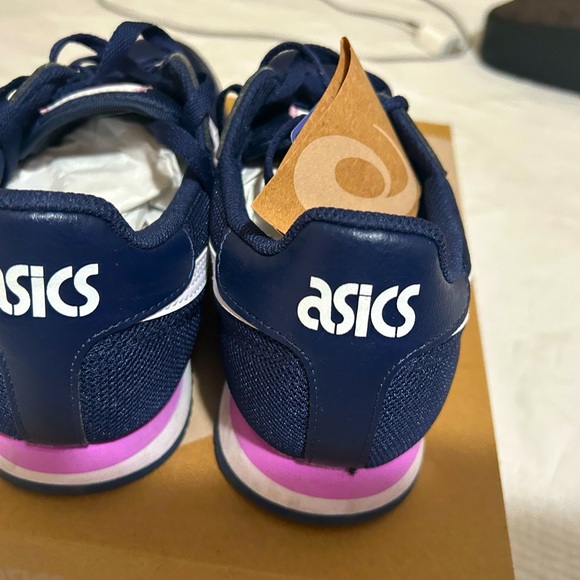ASICS women sneakers - Picture 3 of 5